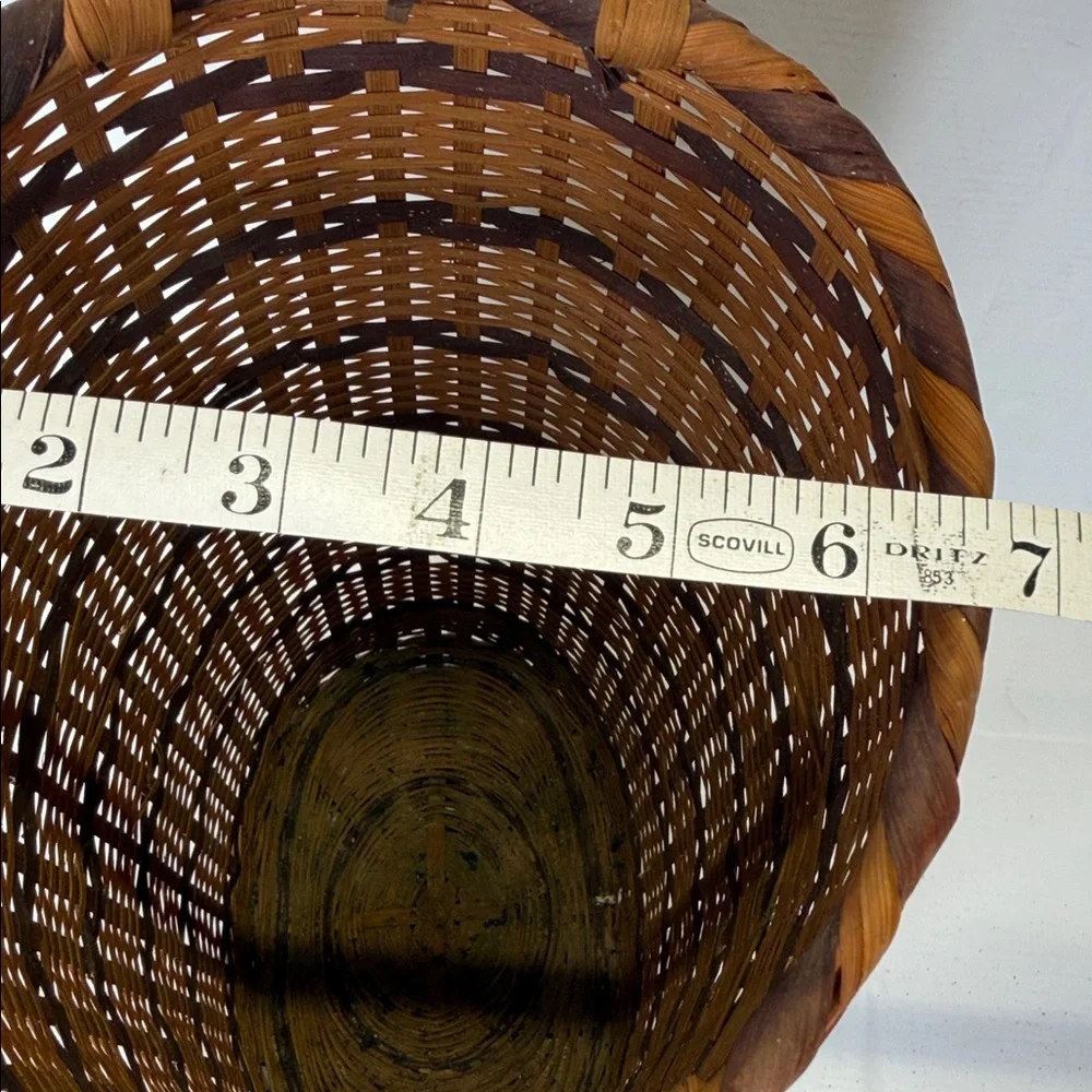 Source Unknown Rustic Brown Woven Basket 12x7 with Handles